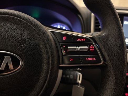 Used 2020 Kia Sportage LX w/ LX Popular Package image 17