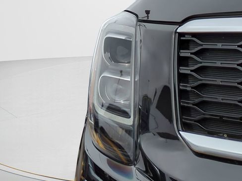 Used 2022 Kia Telluride SX image 9