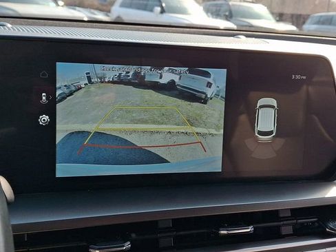 Used 2024 Kia Telluride S image 18