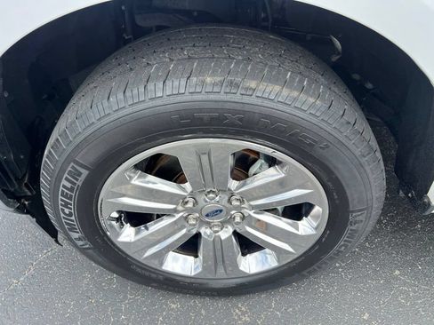 Used 2020 Ford F150 XLT w/ Equipment Group 302A Luxury RWD image 15