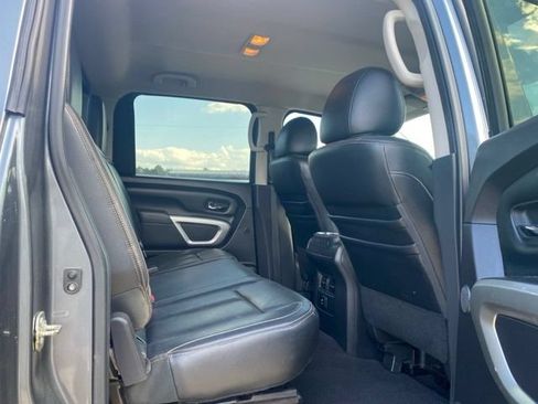 Used 2016 Nissan Titan SL AWD/4WD image 20