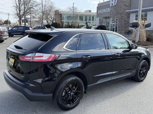 Used 2023 Ford Edge SEL w/ Convenience Package image 5
