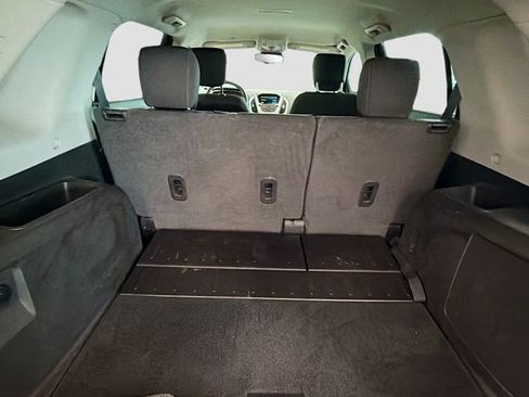 Used 2016 GMC Terrain SLE image 23