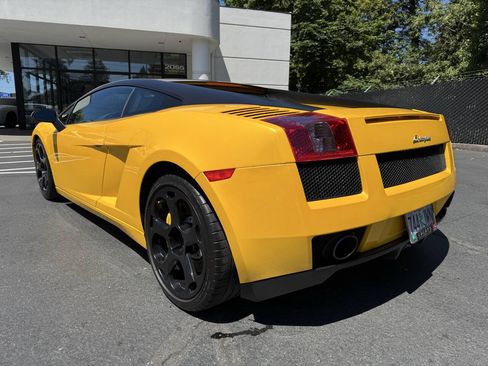 Used 2004 Lamborghini Gallardo AWD/4WD image 3
