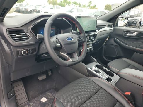 New 2026 Ford Escape ST-Line w/ Tech Pack #1 image 9