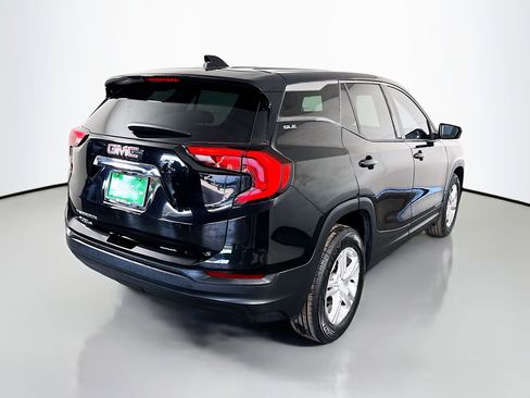 Used 2018 GMC Terrain SLE image 10