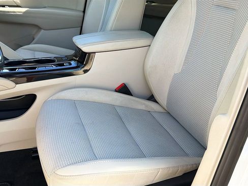 Used 2023 Buick Envision Preferred FWD image 35