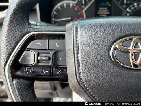 Used 2023 Toyota Tundra Limited w/ Power Package AWD/4WD image 34