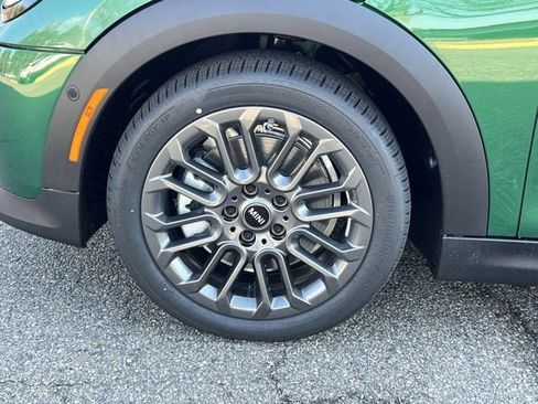 Used 2026 MINI Cooper 2-Door Hardtop FWD image 9