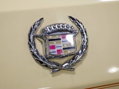 Used 1986 Cadillac Brougham Brougham image 24