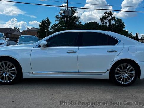 Used 2013 Lexus LS 460 w/ Comfort Pkg RWD image 6