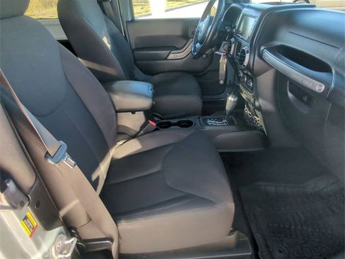 Used 2014 Jeep Wrangler Sport image 24
