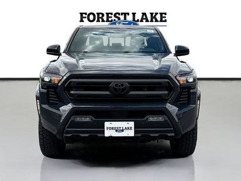 Used 2024 Toyota Tacoma SR5 AWD/4WD image 2