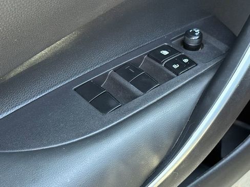 Used 2024 Toyota Corolla SE FWD image 20