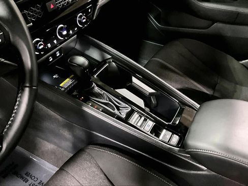 Used 2025 Honda Accord Sport image 17
