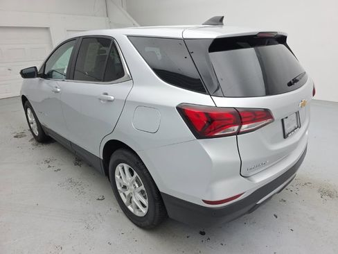 Certified 2022 Chevrolet Equinox LT AWD/4WD image 9