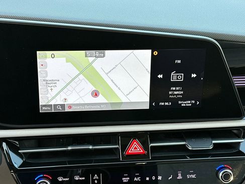 Certified 2023 Kia Niro Wave w/ Wave Preserve Package FWD image 31