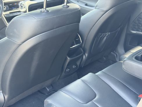Used 2019 Hyundai Santa Fe Limited FWD image 26
