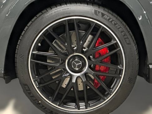 New 2026 Mercedes-Benz GLS 63 AMG 4MATIC image 9