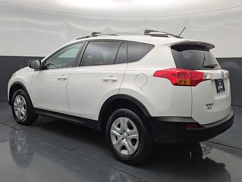 Used 2013 Toyota RAV4 LE AWD/4WD image 5