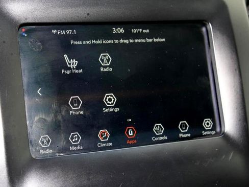 Used 2021 Jeep Cherokee Latitude Plus image 31