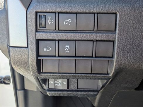 Certified 2025 Toyota Tacoma SR5 image 16