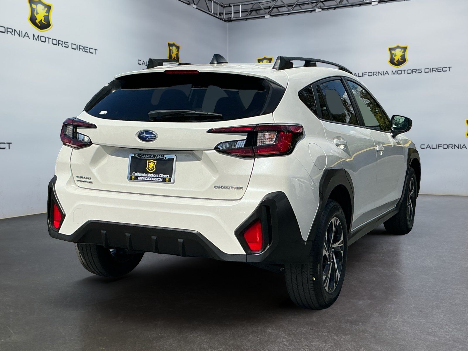 Used 2024 Subaru Crosstrek 2.0i Premium w/ Crosstrek Mirror Package AWD/4WD image 5