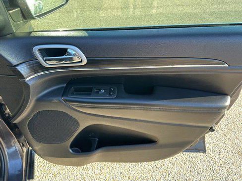 Certified 2021 Jeep Grand Cherokee Limited image 50