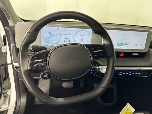 Used 2023 Hyundai Ioniq 5 SEL image 14