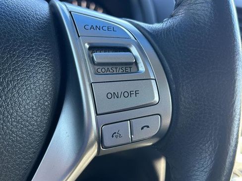 Used 2017 Nissan Altima 2.5 SV w/ Convenience Package image 14