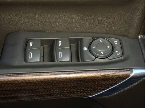 Used 2021 Chevrolet Silverado 1500 LT Trail Boss w/ Bed Protection Package image 14