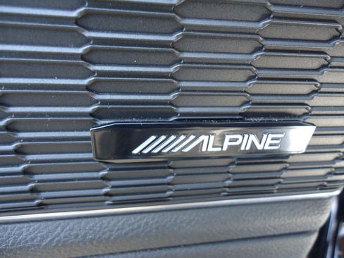 Used 2021 Jeep Grand Cherokee L Summit w/ Luxury Tech Group V image 23