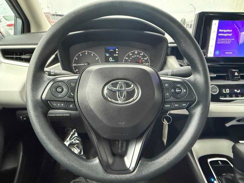 Used 2024 Toyota Corolla LE FWD image 16