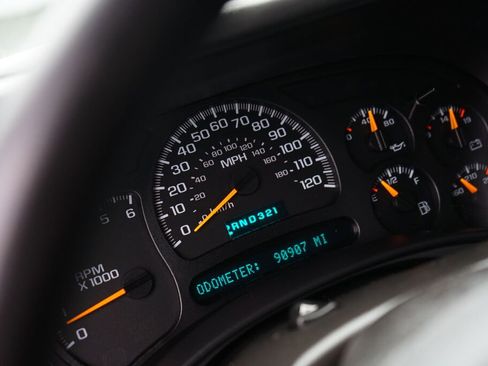 Used 2005 Chevrolet Silverado 1500 LS w/ Light Duty Power Package image 12