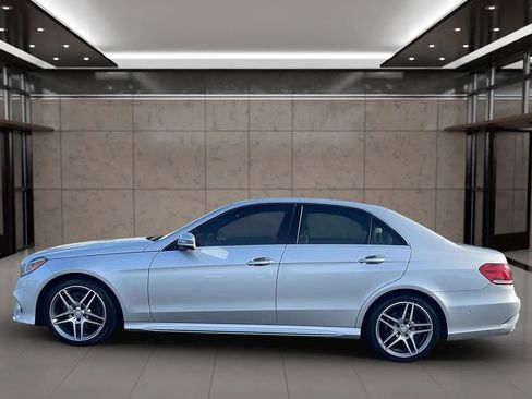 Used 2016 Mercedes-Benz E 350 Sedan image 3