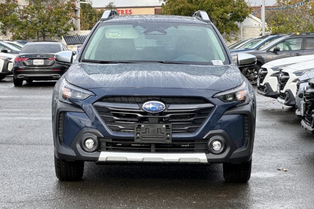 New 2025 Subaru Outback Touring AWD/4WD image 6