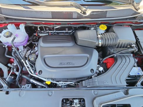 New 2027 Chrysler Pacifica Select FWD image 25