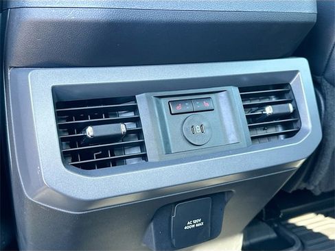 Used 2025 Ford F250 Lariat w/ Lariat Ultimate Package image 26