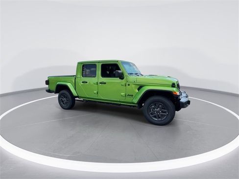 New 2025 Jeep Gladiator Sport image 2