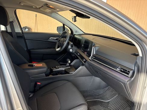 Certified 2023 Kia Sportage LX image 23