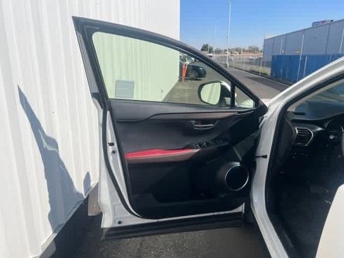 Used 2018 Lexus NX 300h AWD image 11