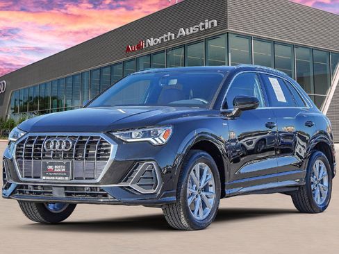 Certified 2025 Audi Q3 2.0T Premium w/ Convenience Package image 6