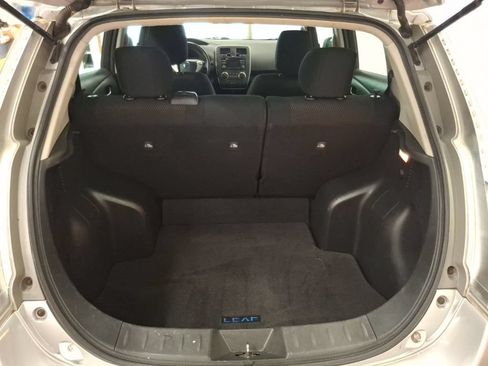 Used 2015 Nissan Leaf S w/ Charge Package FWD image 11