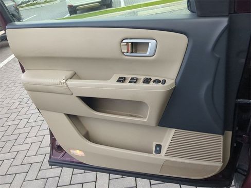 Used 2015 Honda Pilot EX-L image 30