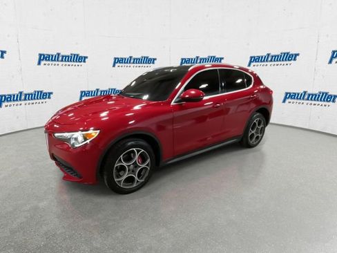 Used 2018 Alfa Romeo Stelvio Ti image 6