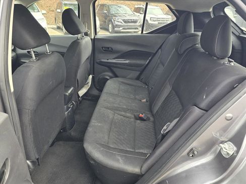 Used 2022 Nissan Kicks S image 8