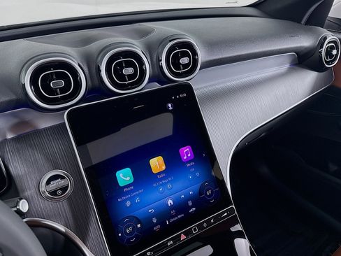 New 2026 Mercedes-Benz GLC 300 image 19