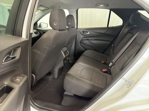 Used 2022 Chevrolet Equinox LT FWD image 12