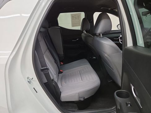 Used 2024 Hyundai Santa Cruz SEL AWD/4WD image 9