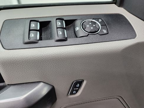 Used 2022 Ford F250 XLT image 35